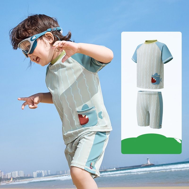 Set di costumi da bagno per bambini UPF 50+ – Rashguard a maniche corte ad asciugatura rapida e pantaloncini da bagno (Bunny Milk, Dino Roar, Shark Bite) | Resistente al cloro e antibatterico_voghion.com