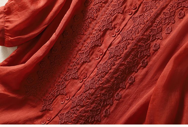 Camicetta vintage da donna in lino e cotone con maniche a sette quarti, con fiori ricamati_voghion.com