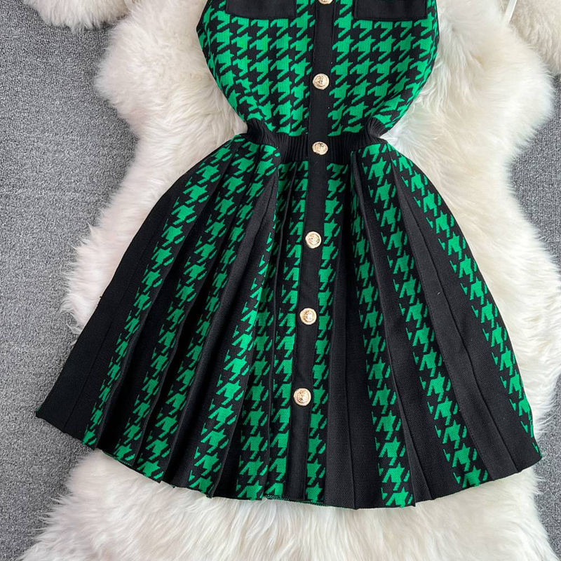 Ženska oblačila, retro temperament, halter izrez, odkrita ramena, kratka pletena obleka A-kroja_voghion.com