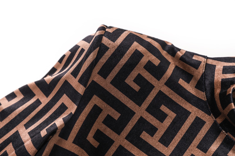 Colletto da donna in velluto stampato con motivo svastica a maniche lunghe primaverili e autunnali con fondo in cotone con spalla superiore e moda di abbigliamento singolo_voghion.com