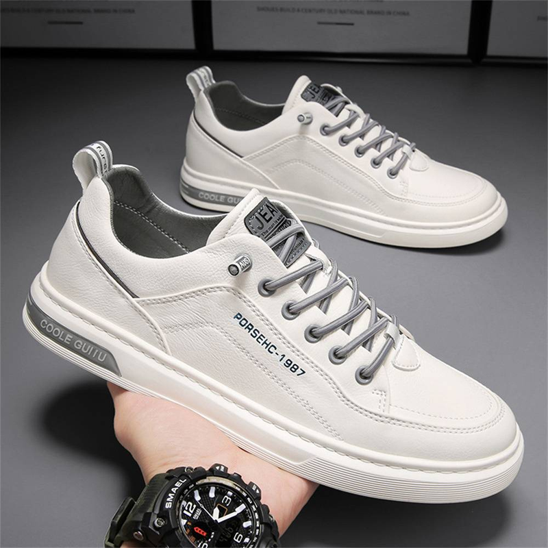 2025 Fashion Sneakers Small White Shoes Youth Men's Artificial PU Low Top Lace-Up Breathable Wear-Resistant Running Shoes_voghion.com