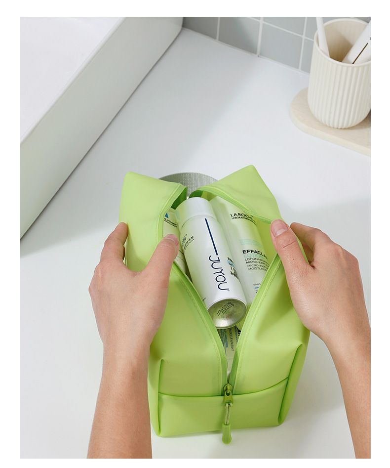 Cross Border Jelly Octagonal PVC Waterproof Makeup Partitioned Storage Bag, In Hand For Toiletry Bag When Traveling_voghion.com