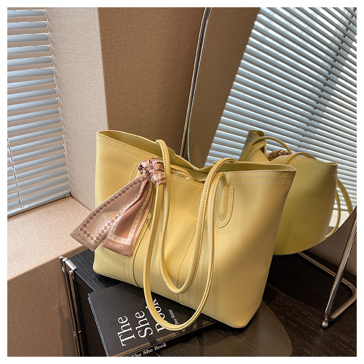Borsa a tracolla versatile da donna, di grande capacità, primavera/estate 2024, con texture popolare, per i pendolari_voghion.com