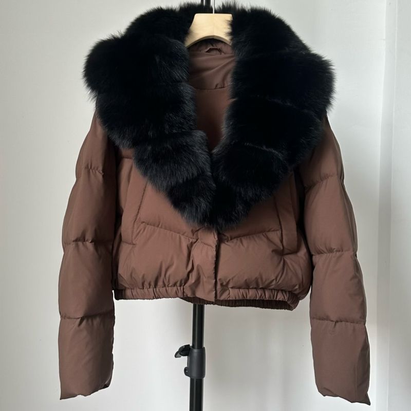 Luxury Winter Short Down Jacket For Women With Detachable Fox Fur Collar, High-Quality White Duck Down, Elegant & Stylish, Loose Fit, Warm_voghion.com