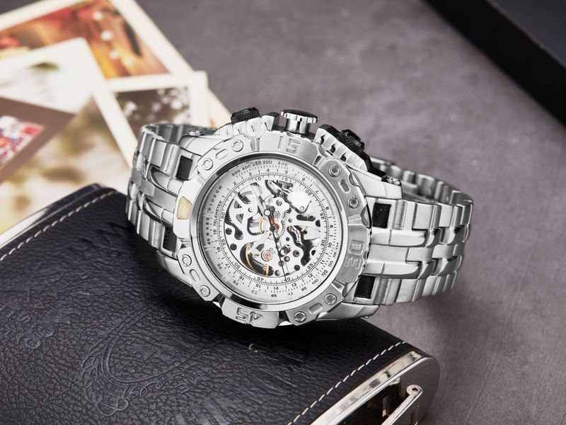 Men's Automatic Skeleton Mechanical Watch With Stainless Steel Band, Fashionable Design, Water Resistant Mechanical Watch Watch Universal_voghion.com