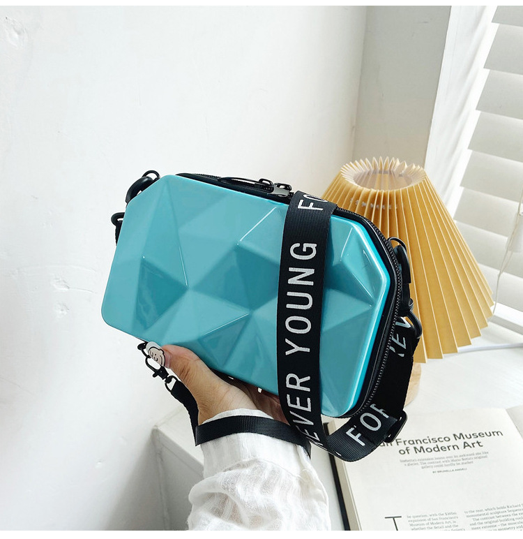 Mochila pequeña de un solo hombro con cremallera para mujer, bolso bandolera diagonal color caramelo, novedad de 2023_voghion.com