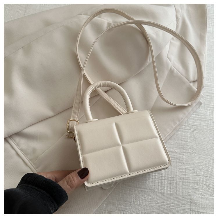 Borsa in miniatura dal design di nicchia, nuova borsa quadrata portatile semplice e alla moda da donna 2024, borsa a tracolla singola con tracolla_voghion.com