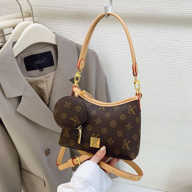 Sac fourre-tout haut de gamme à bandoulière simple pour femmes, polyvalent et léger, idéal pour les déplacements quotidiens, 2025_voghion.com