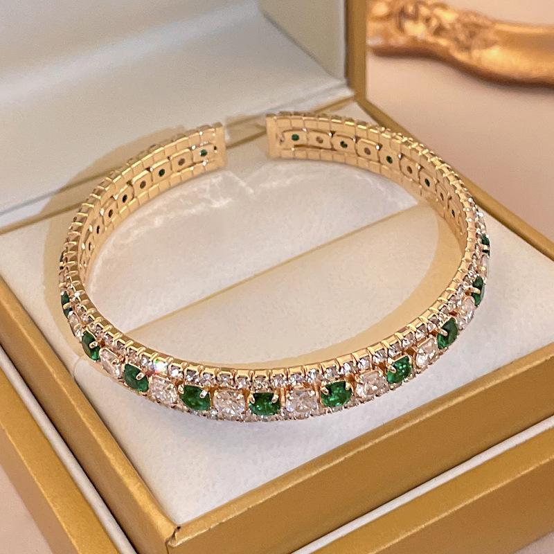 Emerald square geometry diamond zircon open bracelet Light luxury personality ins bracelet high-grade temperament hand jewelry_voghion.com