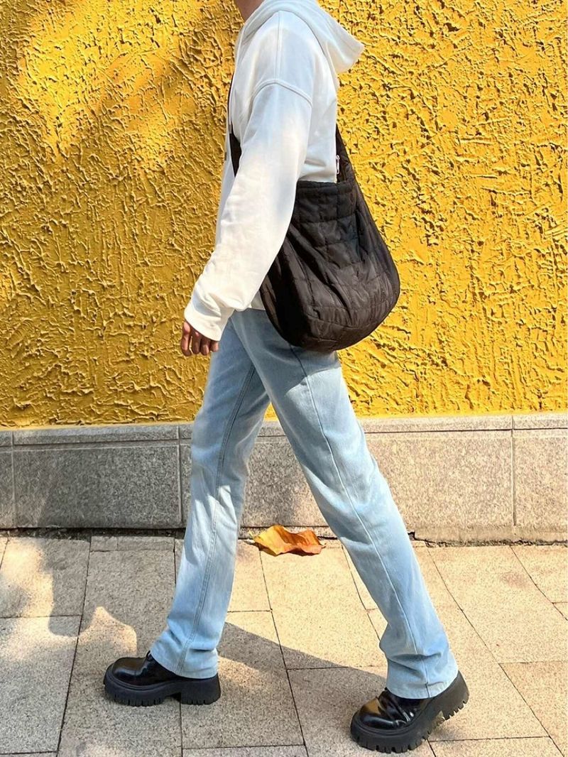 Jeans in denim blu scuro vintage - modello High Street con fondo a zampa d'elefante, lavaggio effetto neve e finitura anticata (vita bassa, non elasticizzati, dalla S alla XL)_voghion.com