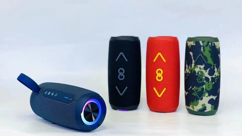 New S450 wireless Bluetooth outdoor hands-free calling, portable speaker, fabric handheld TWS colorful light_voghion.com