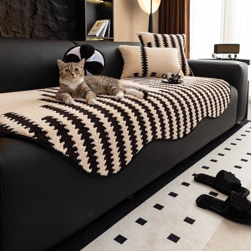 Velvet Sofa Pad – Non-Slip Irregular Chenille Cushion Cover (Luxury Checkered Design, Multi-Size Fit, Anti-Skid Base)_voghion.com