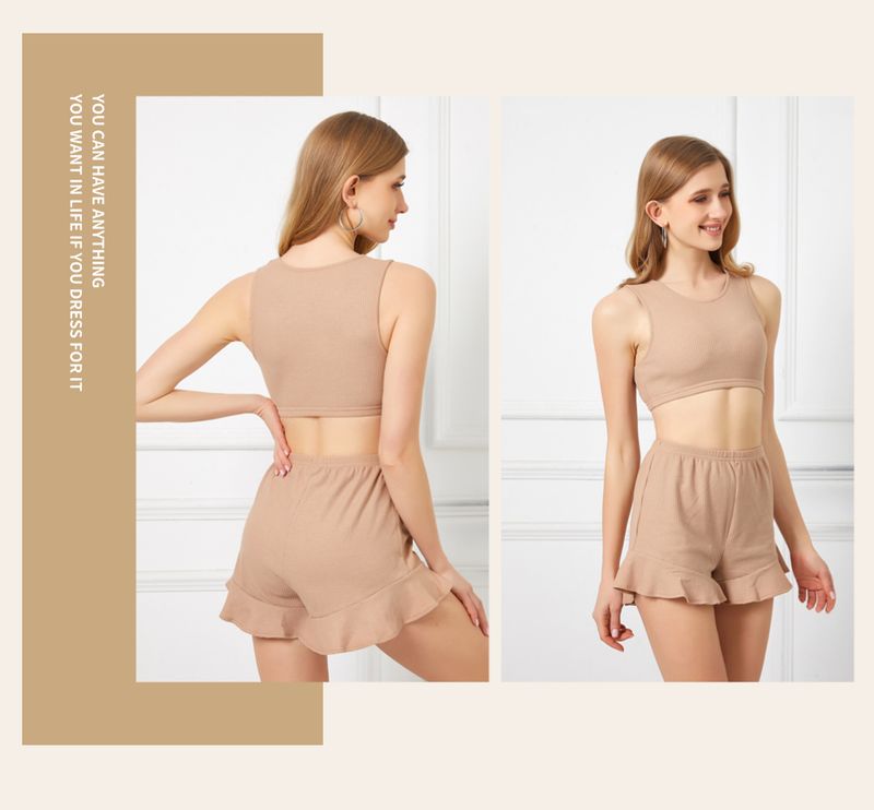 Hierschtmoudesch sexy Camisole-West gepaart mat zweedeelege gestrickte coole Shorts fir Fraen doheem_voghion.com