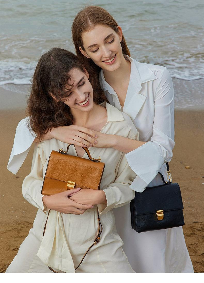Bolsa de couro Fran da COCCINELLE, bolsa médica marrom com alça ajustável para mulheres, bolsa de ombro e transversal versátil para uso diário_voghion.com
