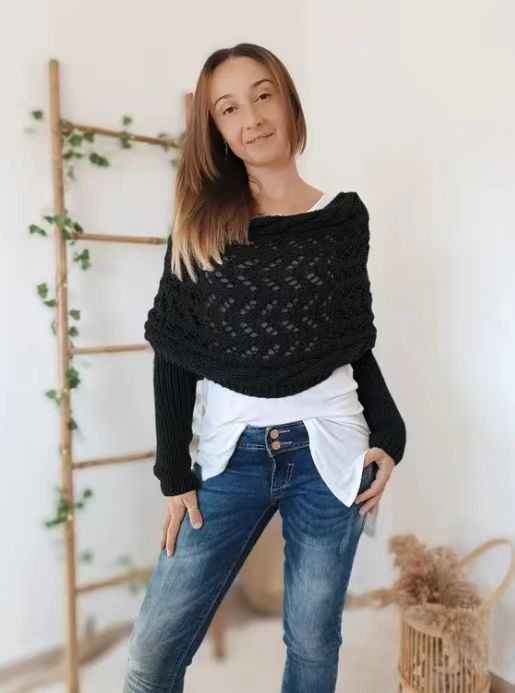 2025 New Fall And Winter Wool Scarf Fried Dough Twisted Flowers Openwork Long Sleeve Double Shawl Collar_voghion.com