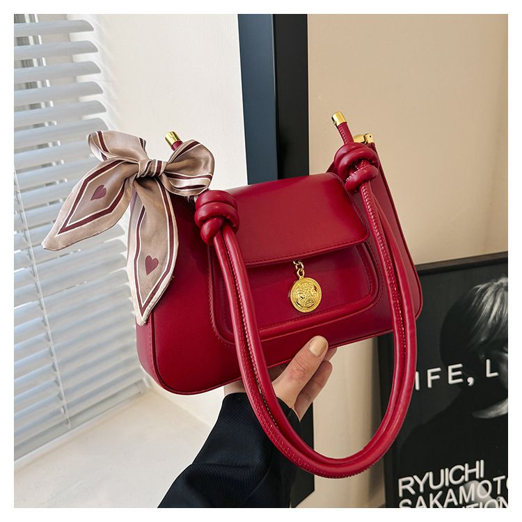 Fresh and sweet one-shoulder armpit small square bag cute women's bag small fragrant silk scarf bow knot age-reducing trendy bag for women_voghion.com