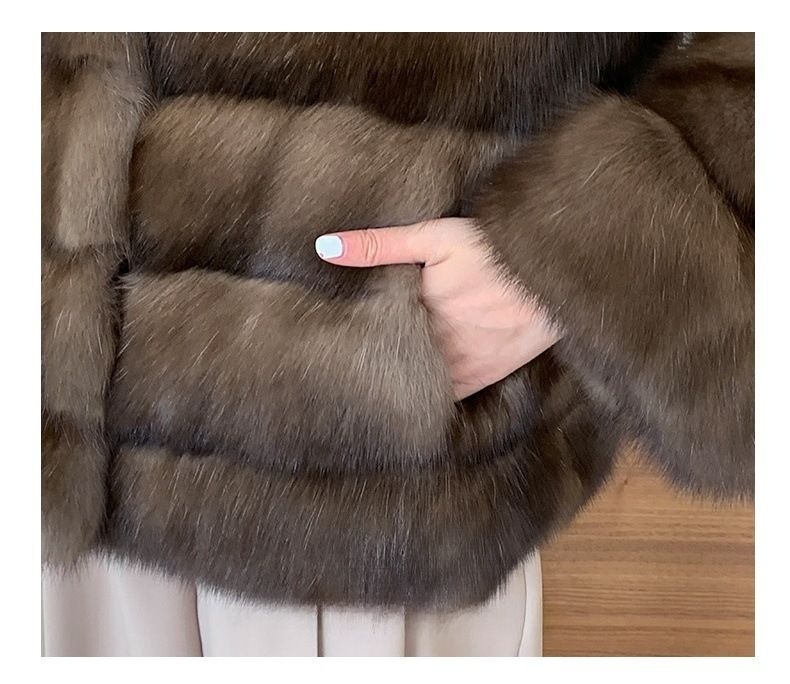 Luxuriöser Kunstnerzmantel mit Sternenmuster - Kurze Winterjacke für Damen, Reverskragen, eleganter Kunstpelzmantel in Kastanienbraun_voghion.com