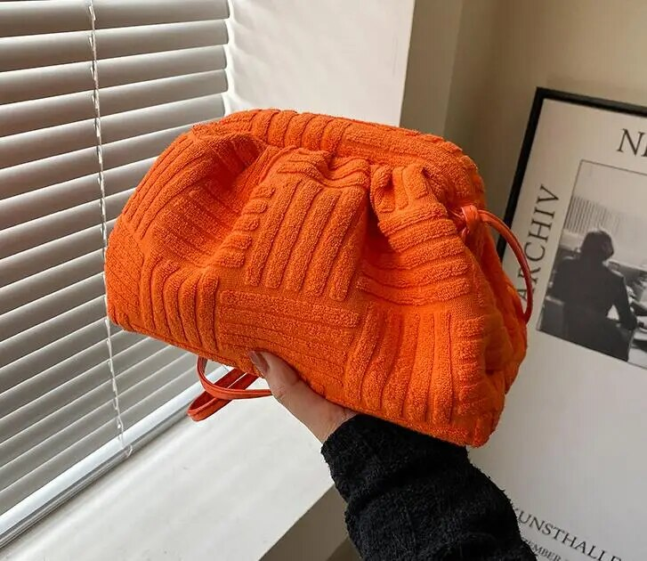nuova borsa per asciugamano da donna, popolare borsa a tracolla portatile con catena a secchiello_voghion.com
