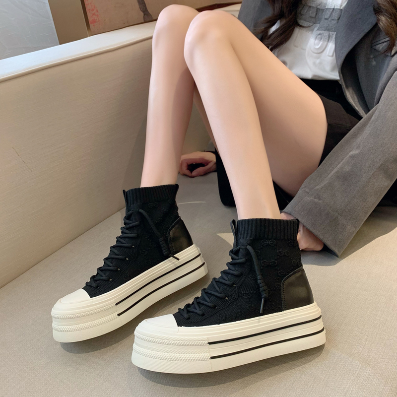 Koreanische Gestrickte Martin Stiefel für Frauen 2024 Neue Herbst Mode Lässig Vielseitig Dicken Sohlen Abnehmen Stretch Socken Kurze Stiefel für Frauen_voghion.com