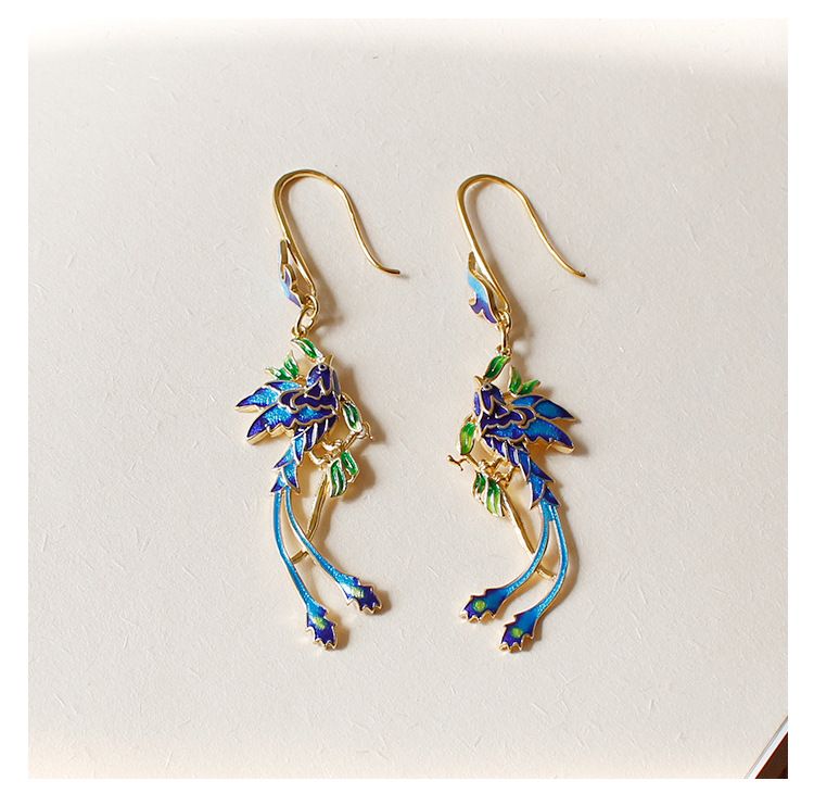 Orecchini pendenti placcati in oro in stile cinese - Design vintage cloisonné blu per cheongsam, hanfu e abiti da tè quotidiani_voghion.com