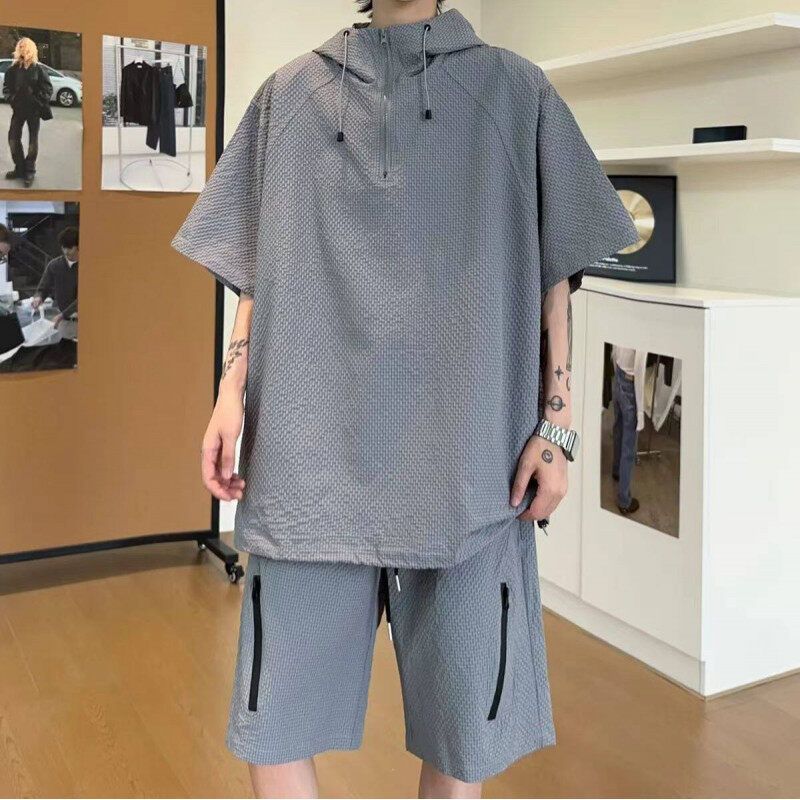 Summer Hooded Bubble Gauze Sun Protection For Men New Workwear Short Sleeve Loose T-Shirt Casual Sports Set_voghion.com