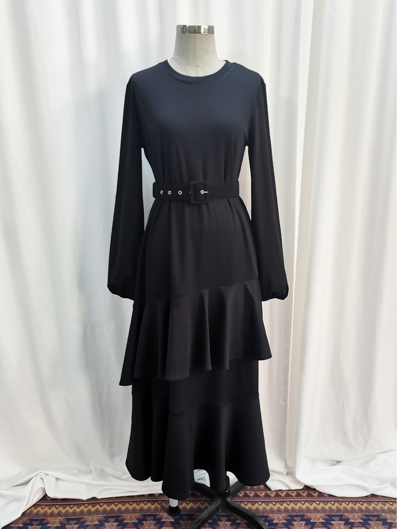 Schlichtes muslimisches Kleid mit langem Rock – Doppellagige Rüschentaille, einfarbig gestrickt (Dunkelgrün/Schwarz, S-XL)_voghion.com