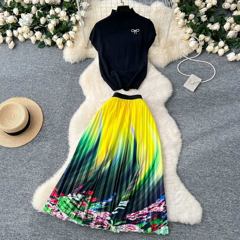Women's Clothing Two Piece Suit High Collar Short Sleeve Knitted Top High Pleated Skirt Suit_voghion.com