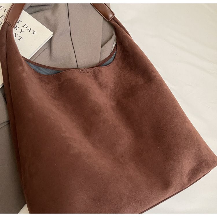Borsa a tracolla in pelle scamosciata con stile avanzato, borsa hobo popolare e capiente per le donne che vanno a lavoro_voghion.com