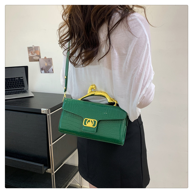 2023 nova stilska torbica čez ramo, čezmejna veleprodaja, ženska torba iz PU torbe čez ramo, reliefna modna torba_voghion.com