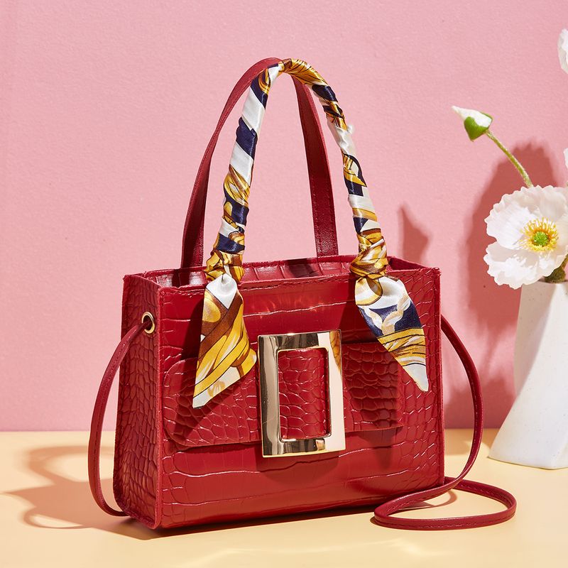 Nagykereskedelmi kis női táska 2022 új európai és amerikai divatos krokodilmintás egyszerű kézitáska mini válltáska_voghion.com