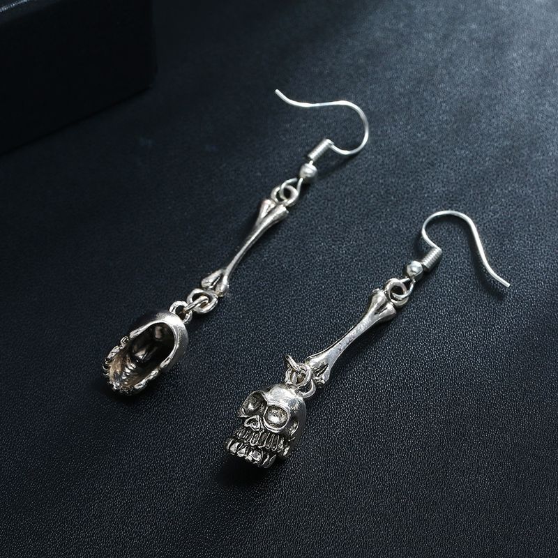 Accessories Hot-Selling Personality Exaggerated Alloy Skull Bone Earrings_voghion.com