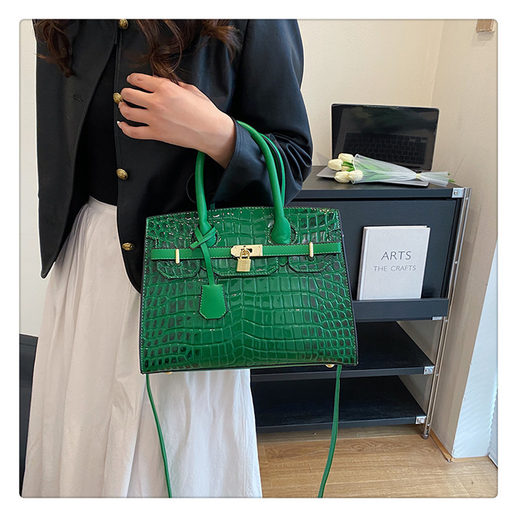 Vintage Fashion Crocodile Print Handheld Shoulder Crossbody Bag_voghion.com