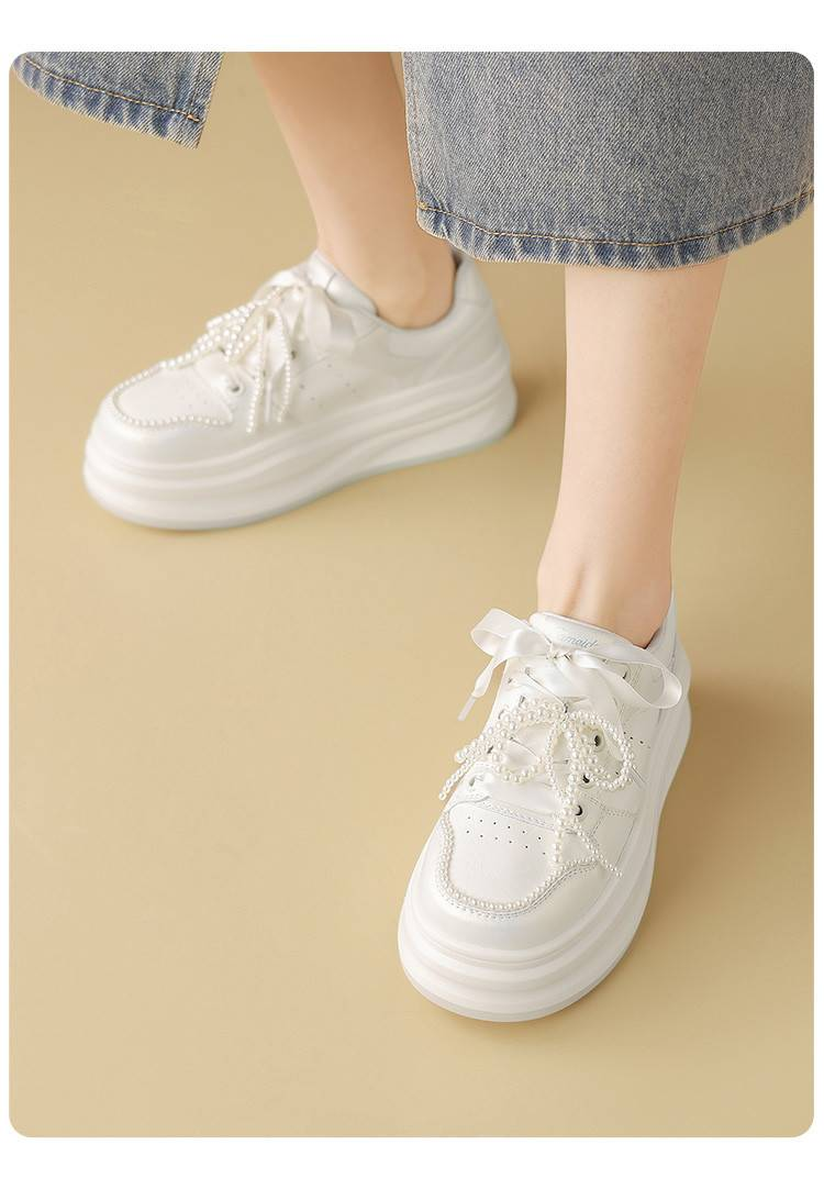 Cameido Donna Primavera 2025 Suola Spessa - Sneakers Bianche Con Perle E Fiocchi, Scarpe Slip-On Con Plateau Per Ragazze Minute, Design Alla Moda_voghion.com
