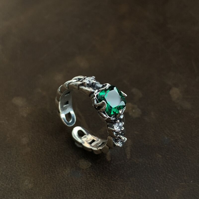 Sterling VENUS Sier Retro Emerald Square Zircon Open Ring Female Niche Design Fashion Light Jewelry_voghion.com