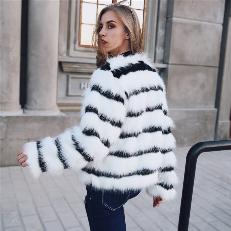 Roupas femininas Preto e branco bloco de cor casaco de pele de raposa casaco de pele de inverno feminino gola redonda manga comprida pele tops femininos_voghion.com
