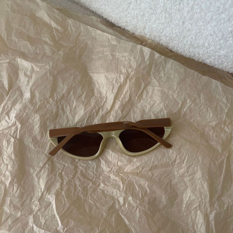 New Y2K Spicy Girl Cyberpunk Futuristic Sier Riding Twisted Sunglasses_voghion.com