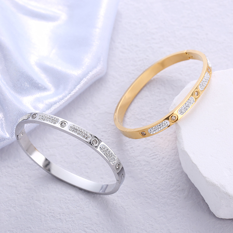 Wholesale Lady Solid Color Stainless Steel Gold Plated Zircon Bangle_voghion.com