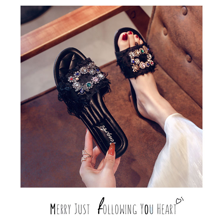 Slippers Women Wearing On The Internet, Super Popular, Flat Bottomed 2024 New Versatile Fashion, Soft Soles For Summer_voghion.com