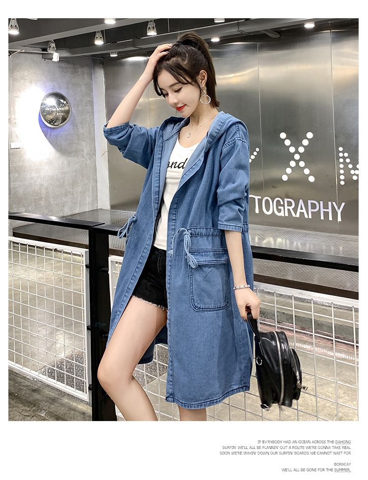 Giacca in denim da donna K Plus Size; trench cardigan con cappuccio, maniche lunghe e lunghezza media._voghion.com