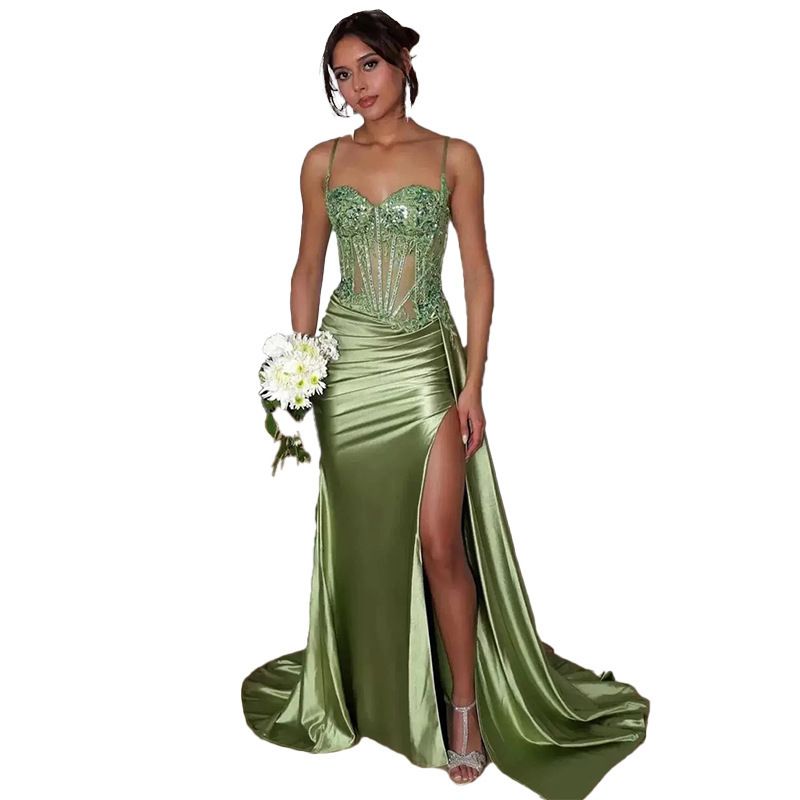 Abito da sera elegante verde senza spalline con spacco alto e piccolo strascico – Abito da sera formale per donna_voghion.com