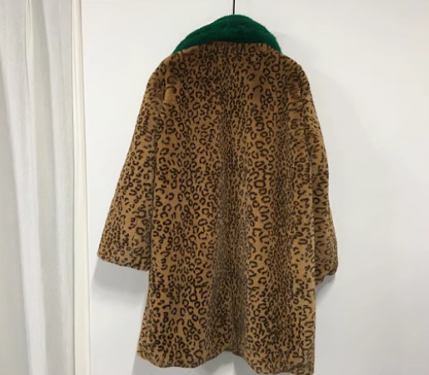 Damenbekleidung Winter neuer lässiger Kaninchenfell-Windbreaker mit schlankem, mittlerem und langem, dickem Mantel und Leopardenfellmantel_voghion.com