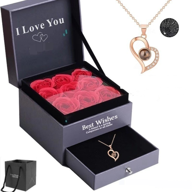 Set di gioielli da donna Collezione alla moda e calda può proiettare regalo di San Valentino collana a forma di cuore di pesca catena per clavicola femminile_voghion.com