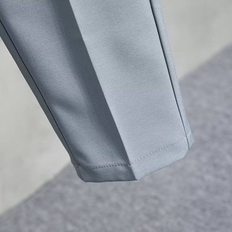 Herrenbekleidung Herren Stretch Slim-Fit Chinos - Leichte 9/4-Hose (All-Season Essential)_voghion.com