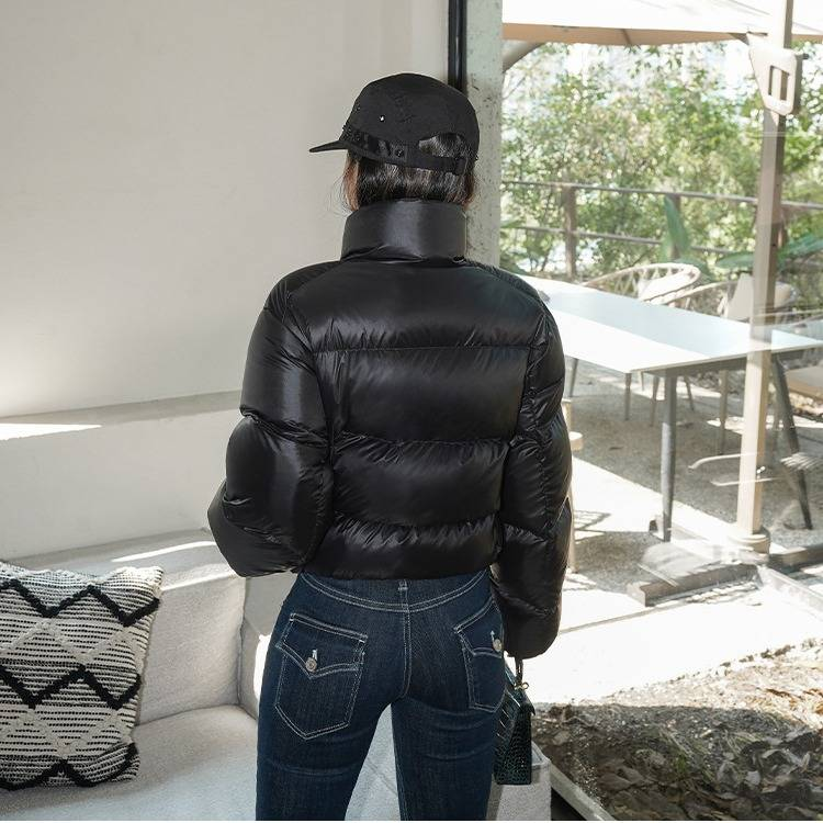 Kurze Pufferjacke für Damen, Oversize-Steppmantel mit Stehkragen, trendige Winter-Streetwear für lässigen & urbanen Style_voghion.com