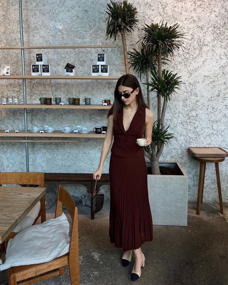 Damenbekleidung Sommer New Style Anzug Kragen Anzug Weste Top Mittellanger Faltenrock Anzug_voghion.com