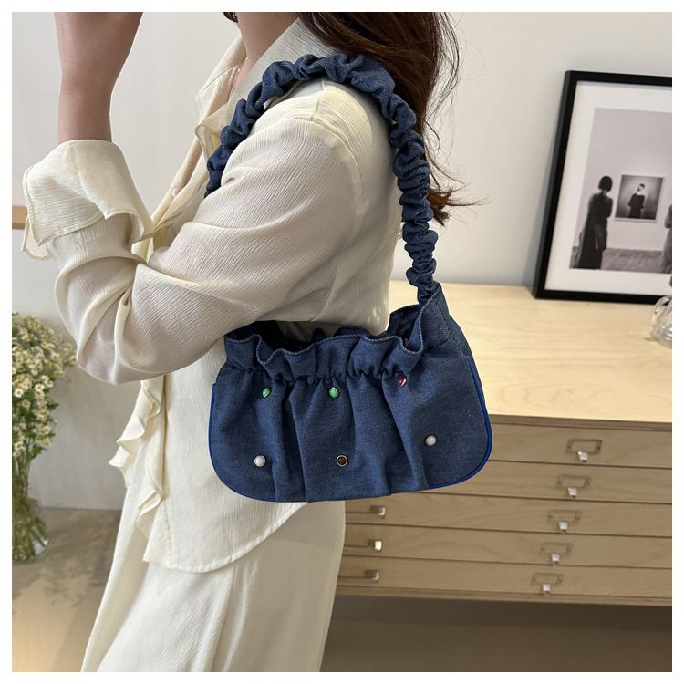 Small And Minimalist Personalized For Women 2024 New Commuter Wrinkle Underarm Versatile Casual Instagram Cloud Shoulder_voghion.com