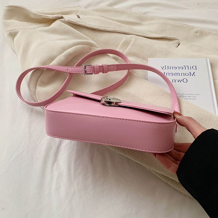 Nische Design Silber Kleine Tasche Frauen 2023 Neue Mode Schulter Kleine Quadratische tasche sommer ins textur Messenger tasche_voghion.com