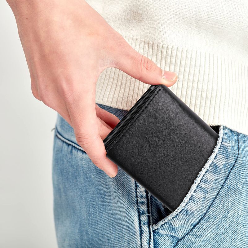 Heren portemonnee kaarthouders RFID Guangzhou grote capaciteit portemonnee aluminiumlegering koolstofvezel kaarthouder zijwaarts duwen automatisch drievoudig opvouwbaar draagbaar_voghion.com