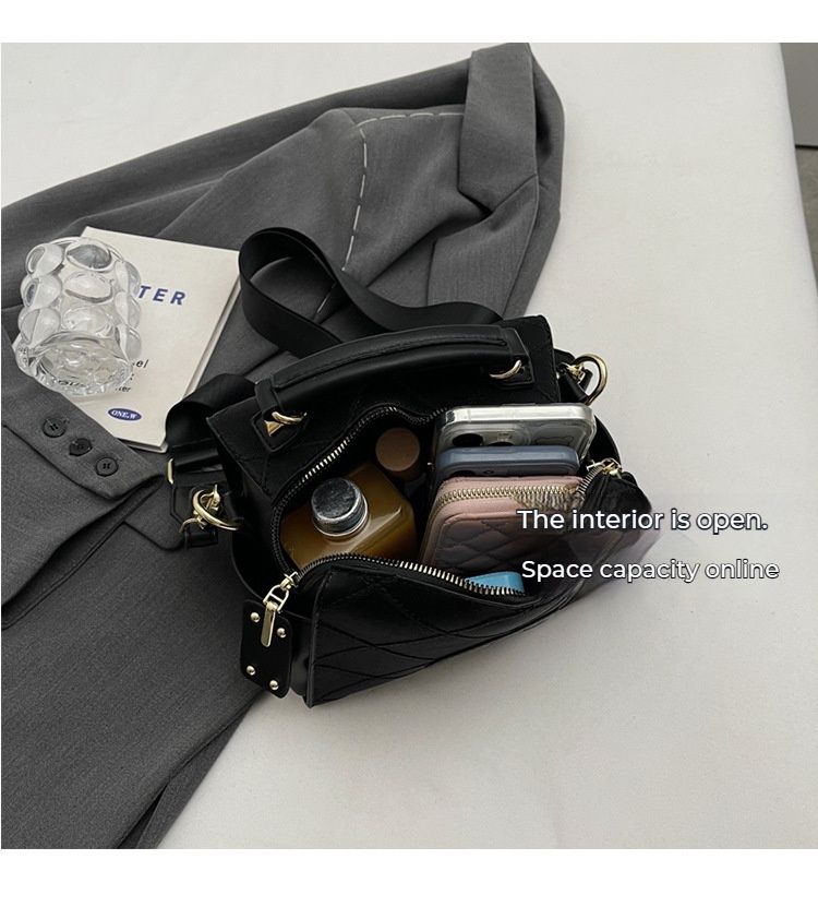 Trendy Shoulder Bags Newly Launched Top-quality, Elegant Fashionable and Popular Handbags Cross-body Bags for Women for Shopping and Dating_voghion.com