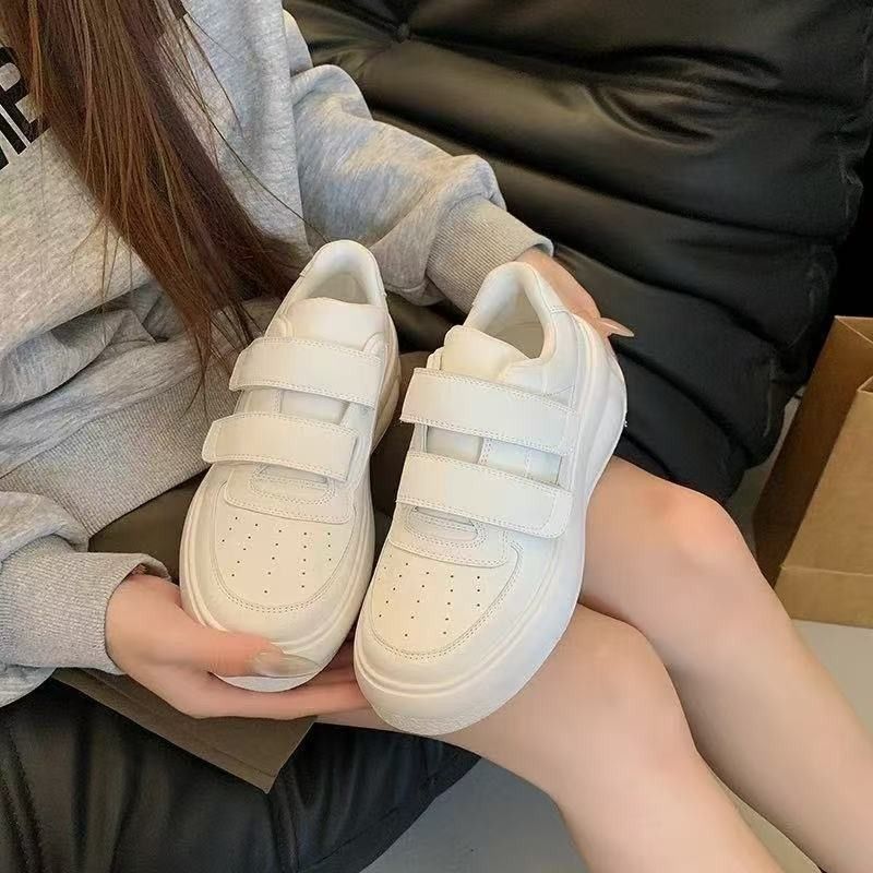 Mascotte Style Magic Tape Smiley Face Beyaz Kadınlar İçin 2025 Yeni Kalın Tabanlı Boy Artırıcı Günlük Spor Ayakkabıları_voghion.com